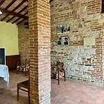 La Torre Del Cappellaio