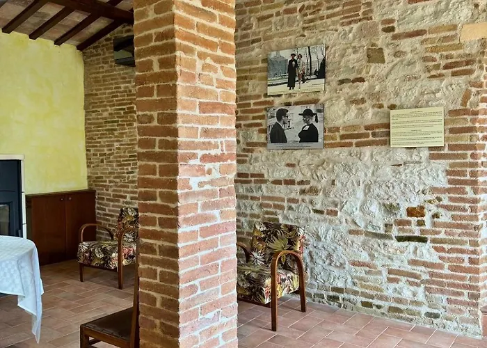 La Torre Del Cappellaio