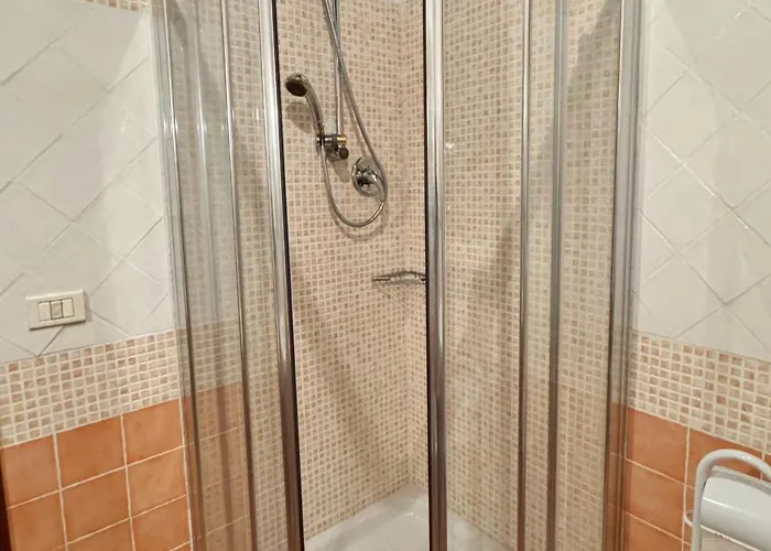 La Torre Del Cappellaio 3*