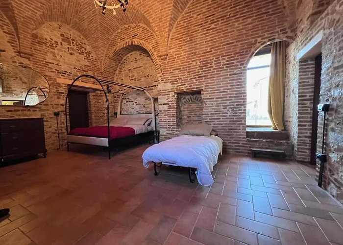 La Torre Del Cappellaio 3* 法布里亚诺